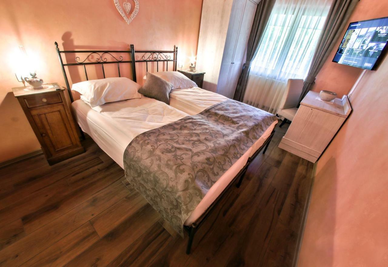 Cebron Family Estate Hotel Branik Eksteriør billede